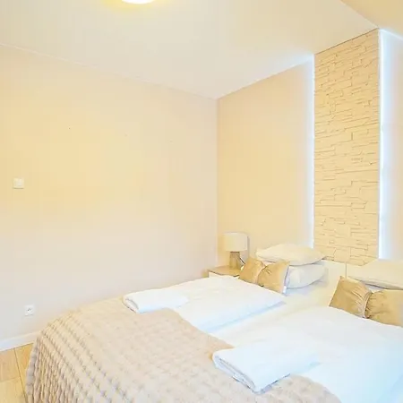 Apartman Everysky - Komuny Paryskiej